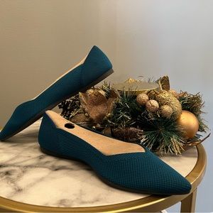 Rothy’s The Point Deep Teal Size 9